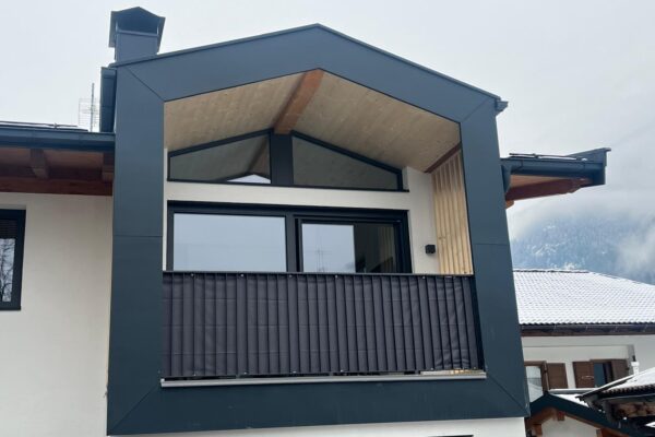 Treppenhaus verkleidet 3 vorne