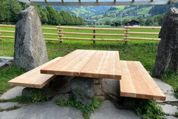 photo tische nachher ohne beschreibung oben